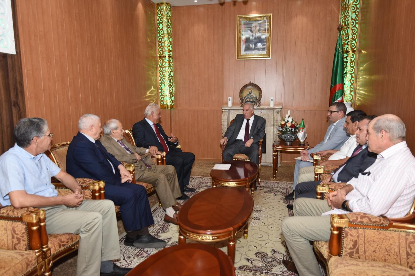 السيد تاشريفت يبرز الدور الهام للجمعيات في الحفاظ على الذاكرة الوطنية ونقل مبادئ الثورة إلى الأجيال الناشئة