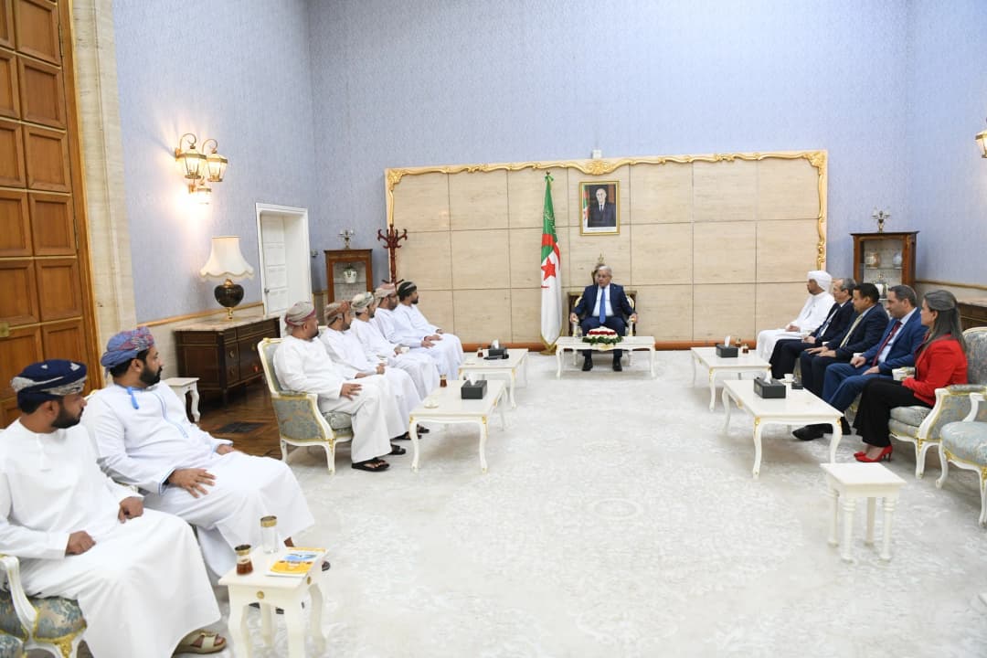 الجزائر سلطنة عمان