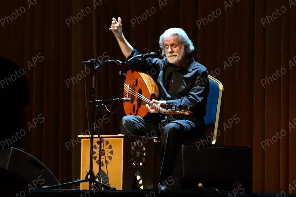 المطرب والعازف اللبناني الملتزم مارسيل خليفة