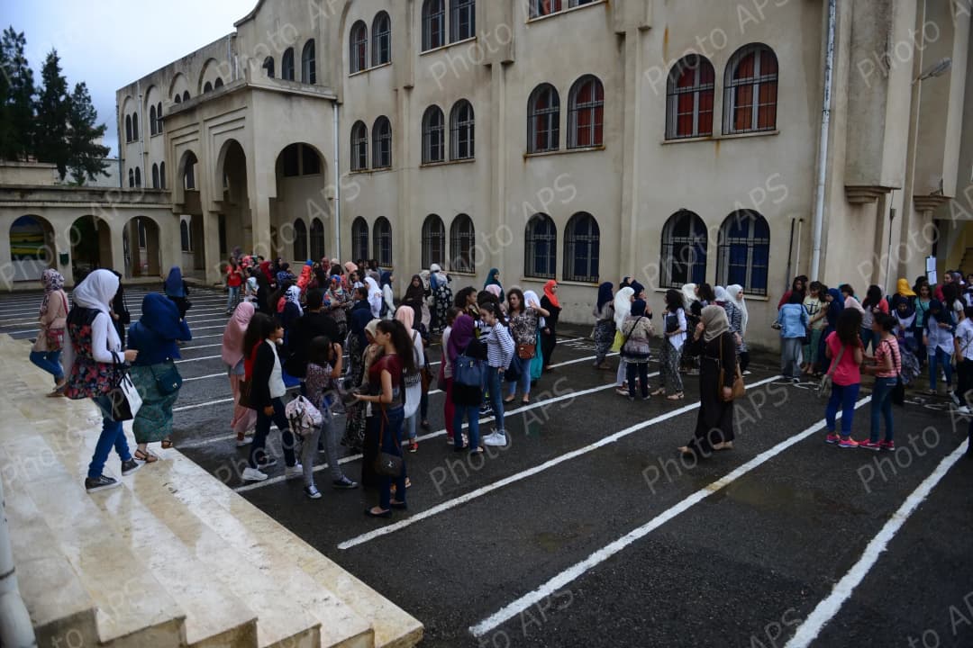 تلاميذ الثانويات