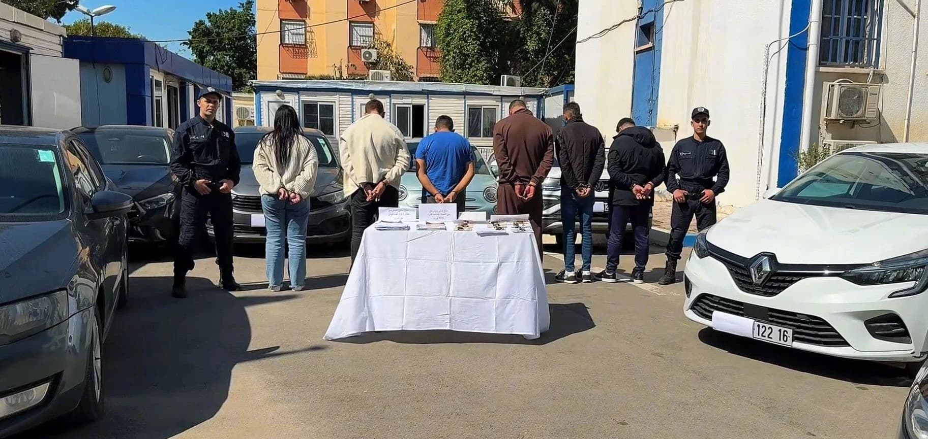 تفكيك شبكة إجرامية منظمة واسترجاع 11 مركبة مسروقة