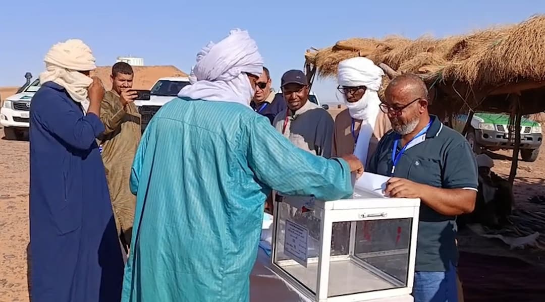 تواصل عملية التصويت بالمكاتب المتنقلة في ظروف تنظيمية محكمة