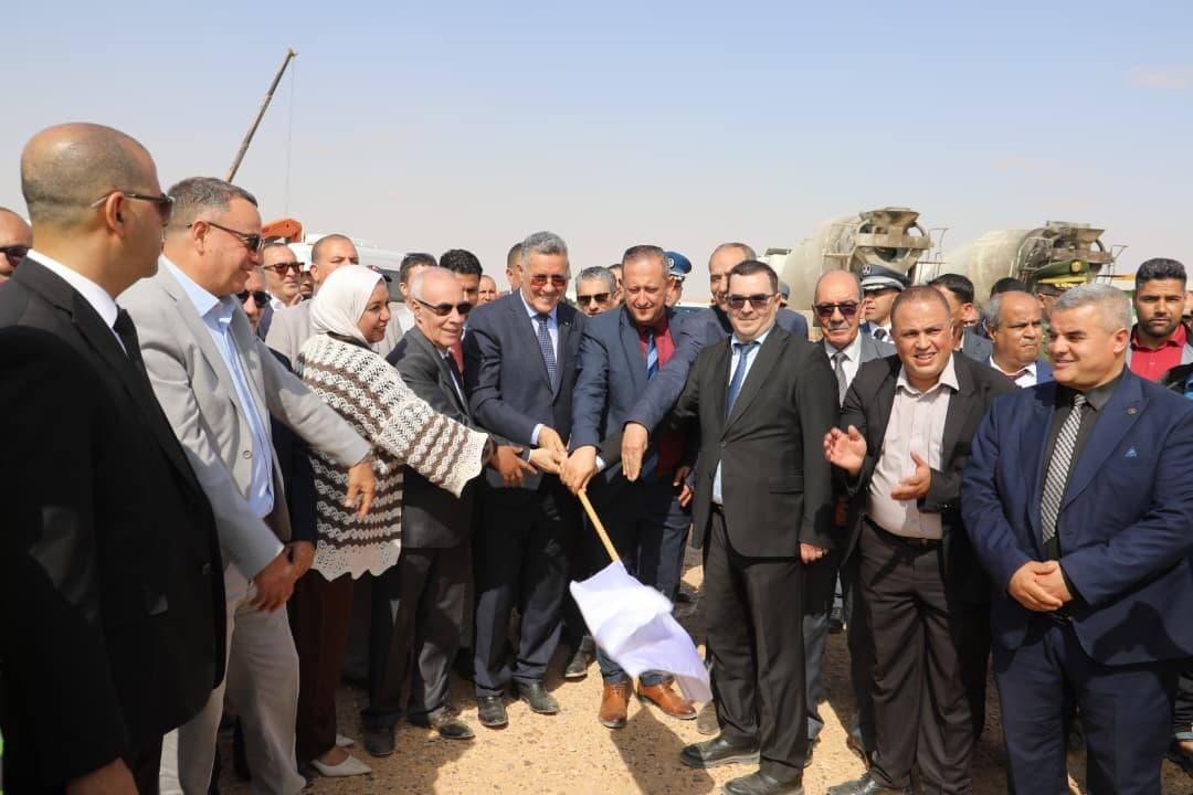 بوزقزة يشرف على إطلاق مشروع تزويد مركب الفوسفات بالمياه الصناعية