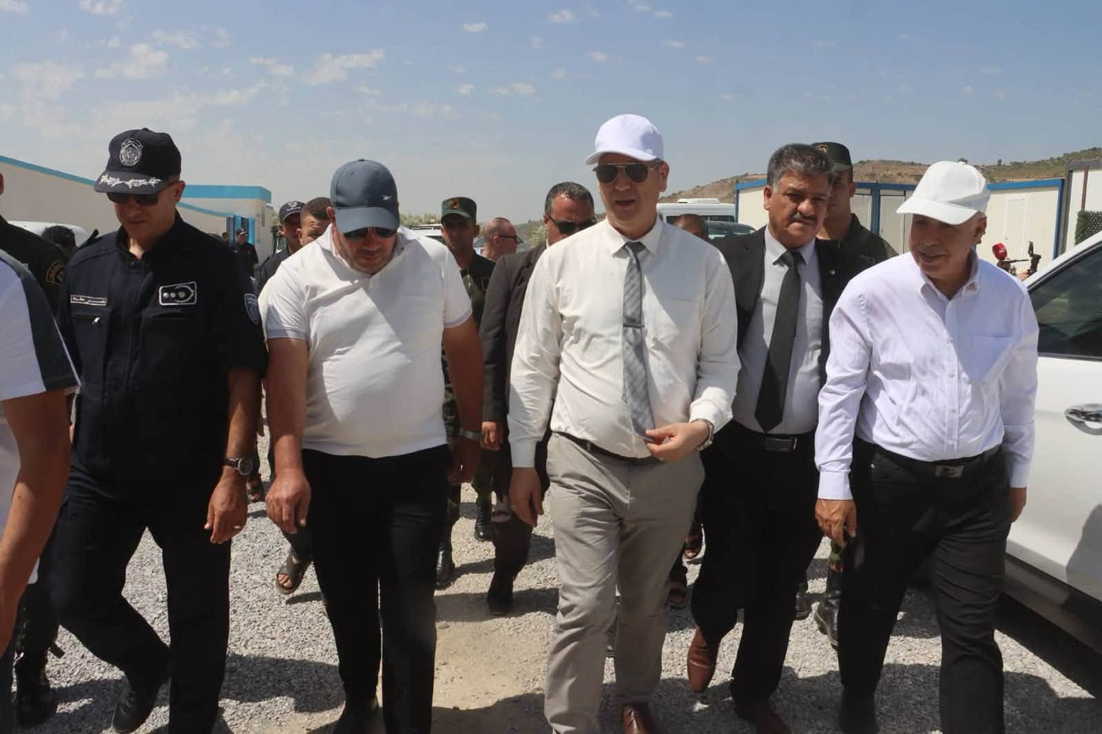 واج