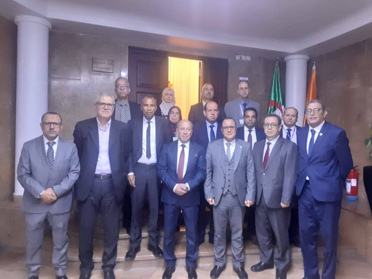 سونلغاز تبحث مع الشركة التونسية للكهرباء والغاز سبل توسيع التعاون وتعزيز التكامل بين الشبكتين