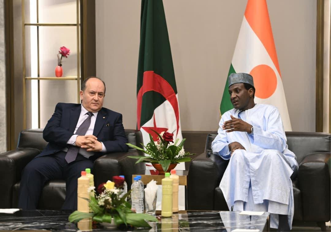 الوزير الاول