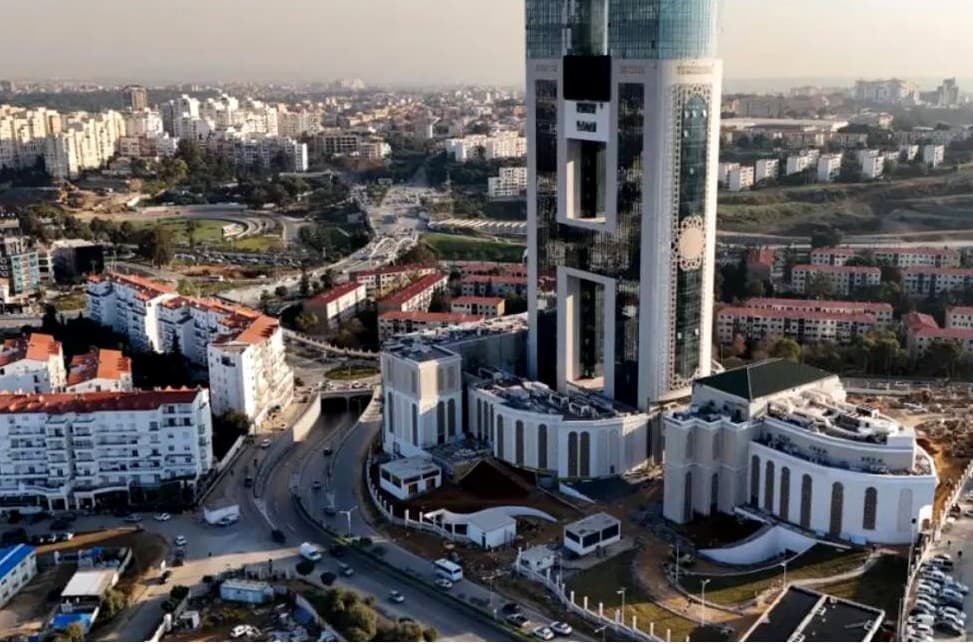 وزارة السكن والعمران والمدينة والتهيئة 
العمرانية