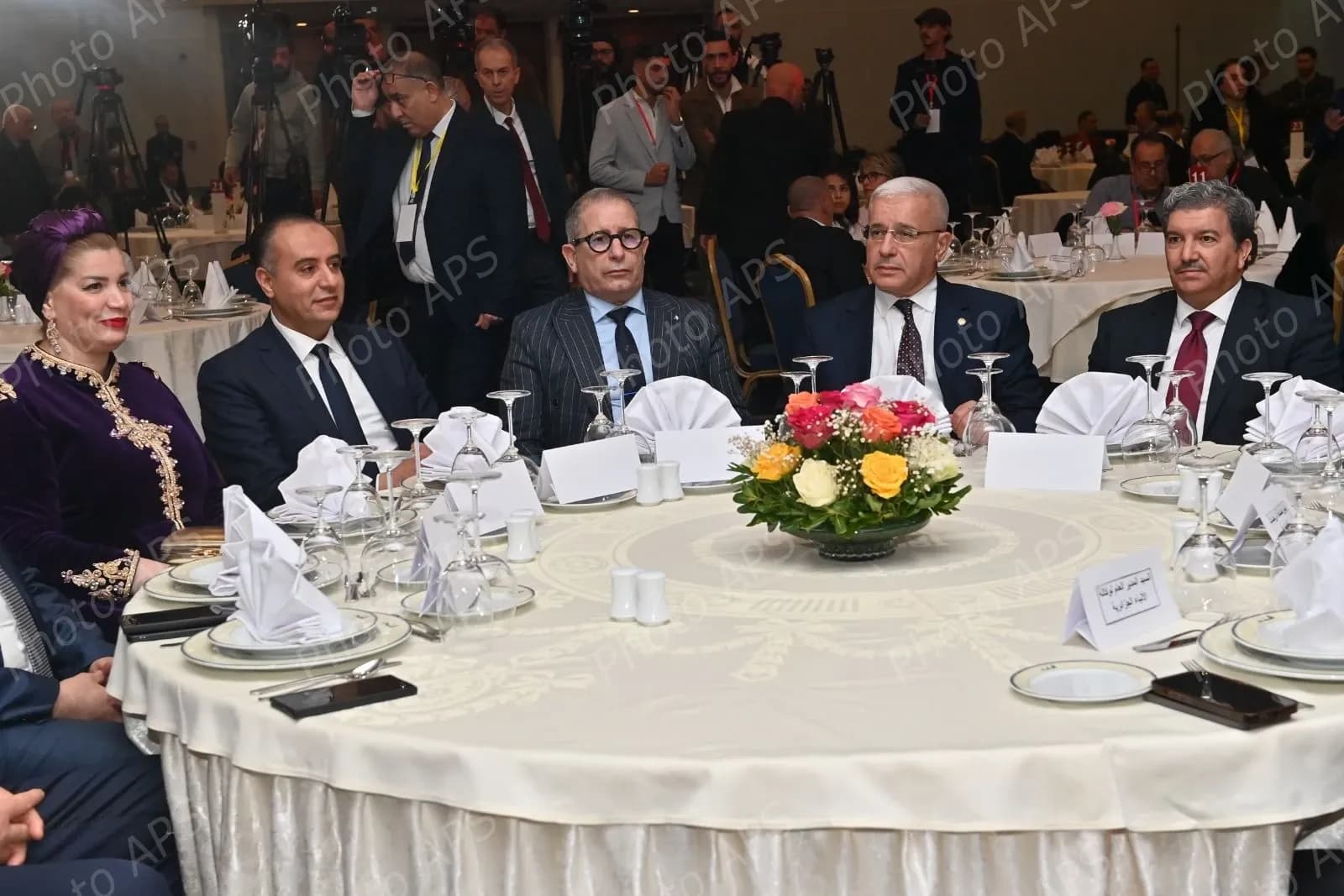 حفل تسليم جوائز افضل الرياضيين الجزائريين لسنة 2025 المنظم في اطار سبر الآراء التقليدي السنوي "براهيم دحماني"