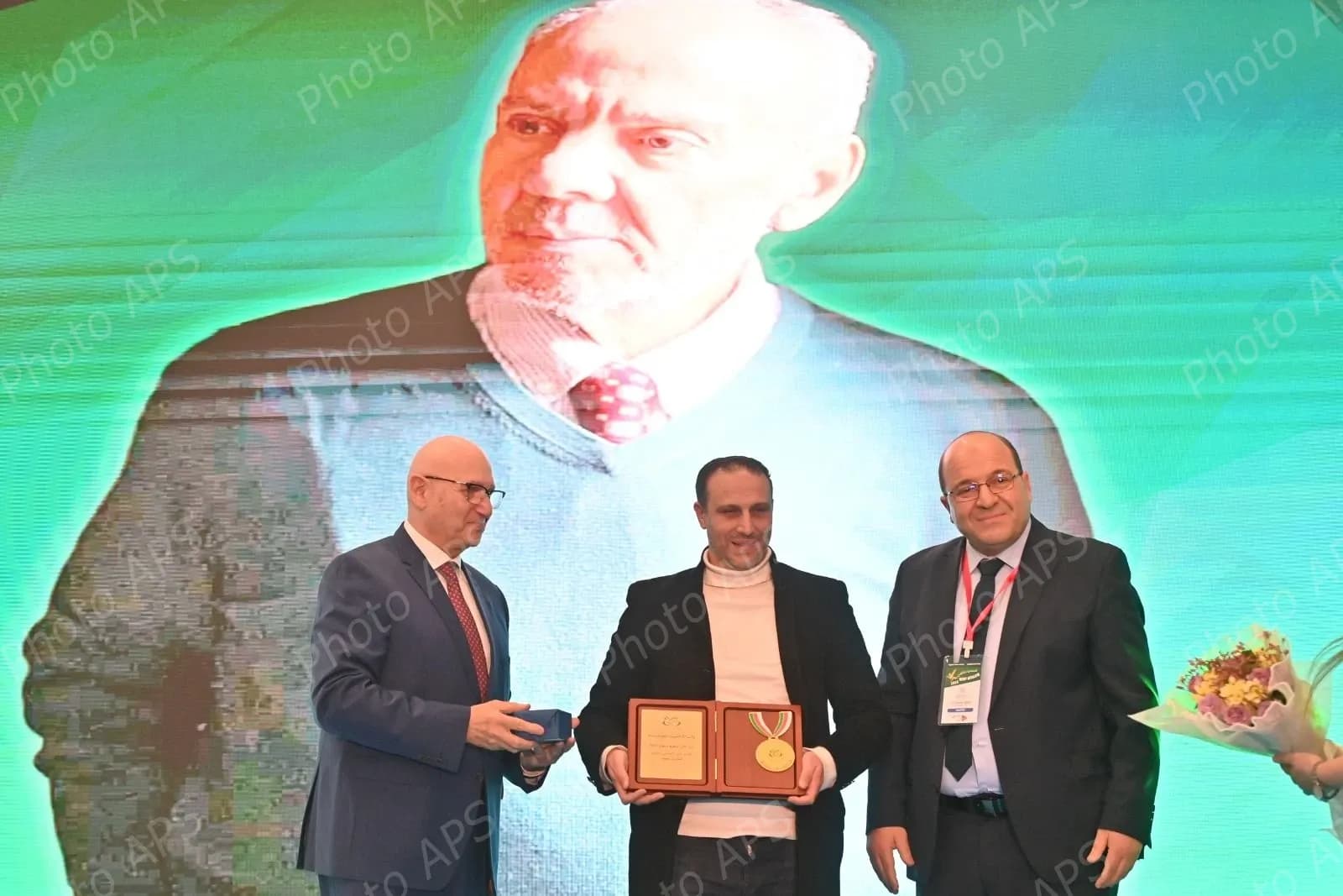 حفل تسليم جوائز افضل الرياضيين الجزائريين لسنة 2025 المنظم في اطار سبر الآراء التقليدي السنوي "براهيم دحماني"