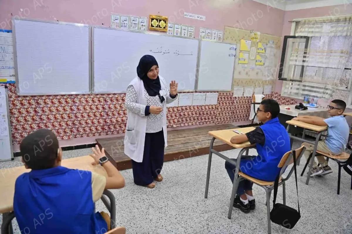 إلتحاق التلاميذ بمقاعد الدراسة عبر مختلف ولايات الوطن