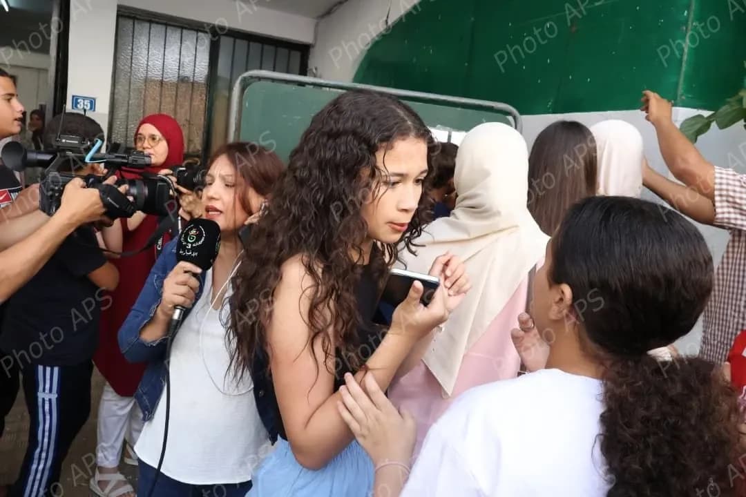 مظاهر الاحتفال بشهادة التعليم المتوسط
