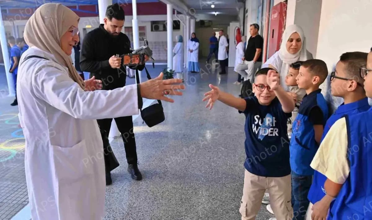 إلتحاق التلاميذ بمقاعد الدراسة عبر مختلف ولايات الوطن