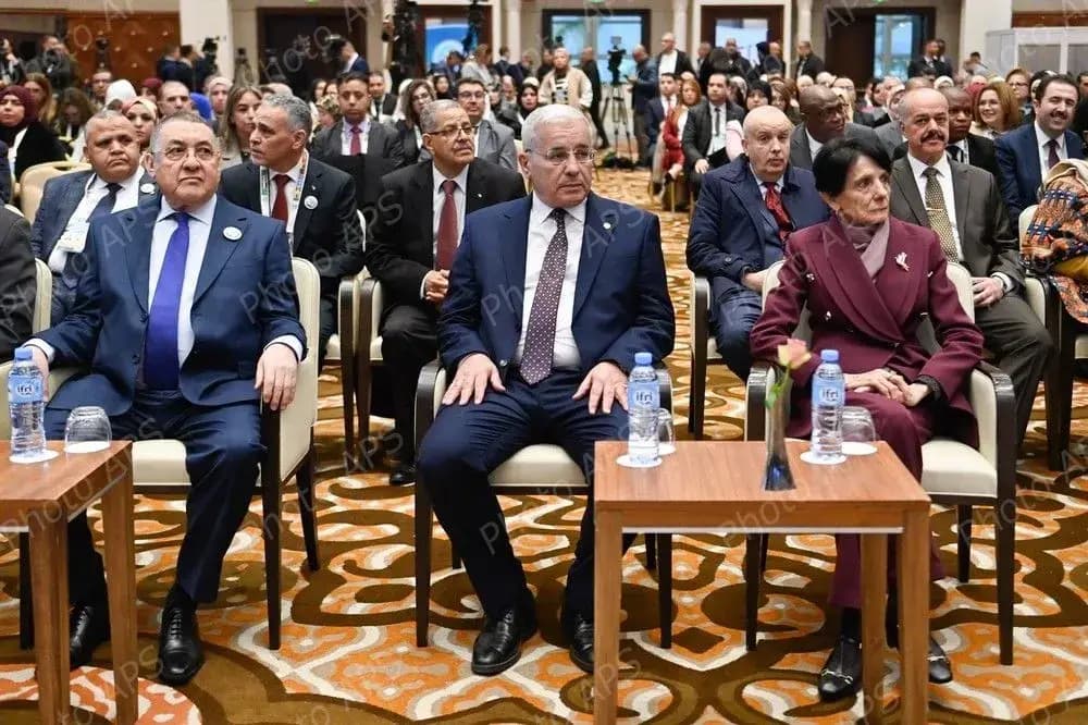 第19届非洲宪法法院会议执行局会议开幕