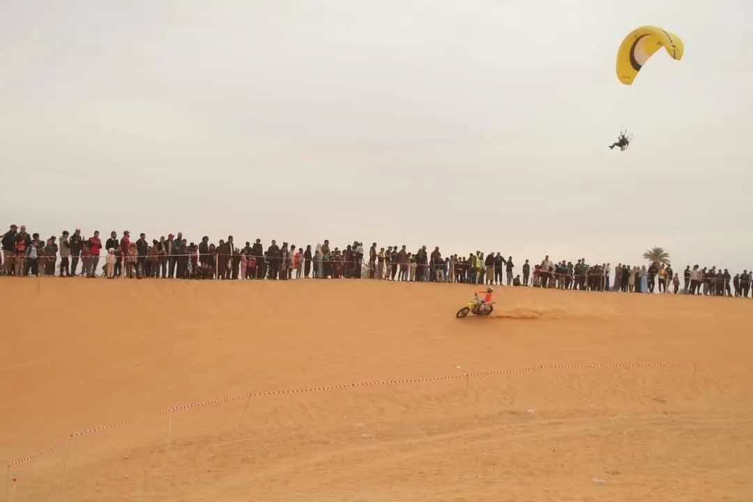全国旅游摩托越野与滑翔伞拉力赛，推动撒哈拉旅游发展的重要杠杆