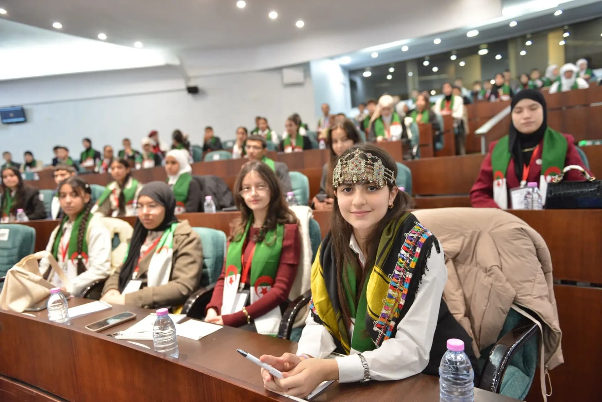 阿尔及利亚首届儿童议会成立