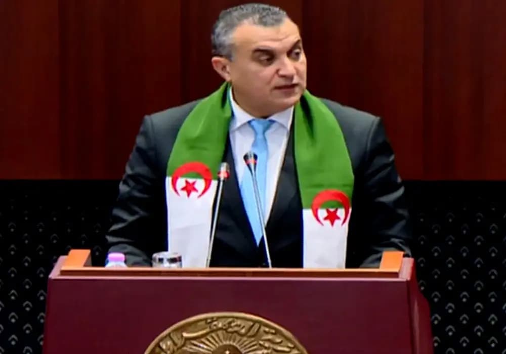 人民国民议会
邮政与有线及无线通信部