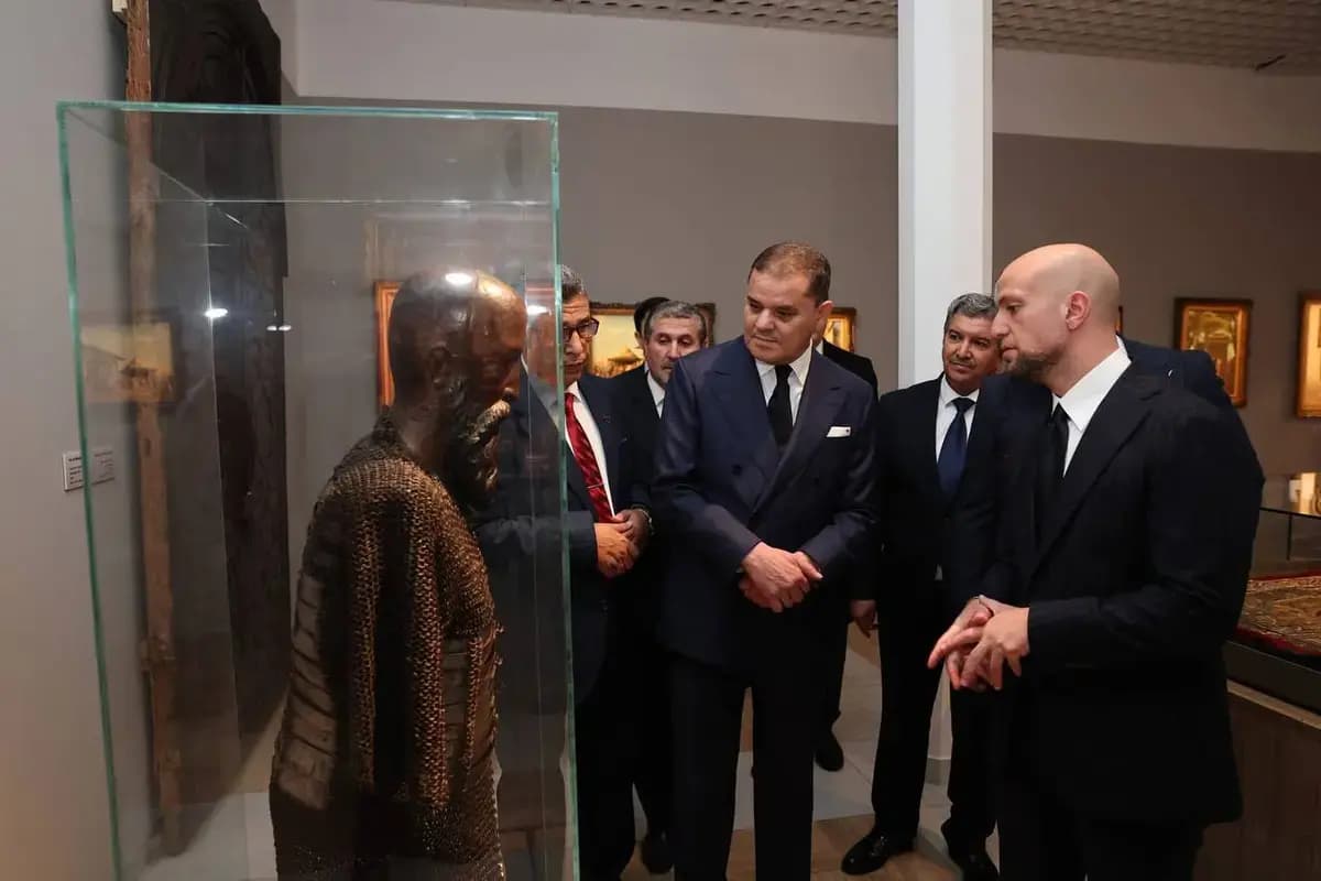 阿尔及利亚通讯部长出席利比亚国家博物馆开幕仪式
