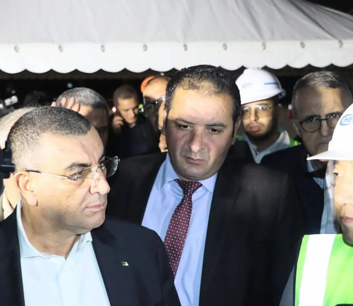 杰拉乌伊了解安纳巴磷酸盐港扩建工程进度