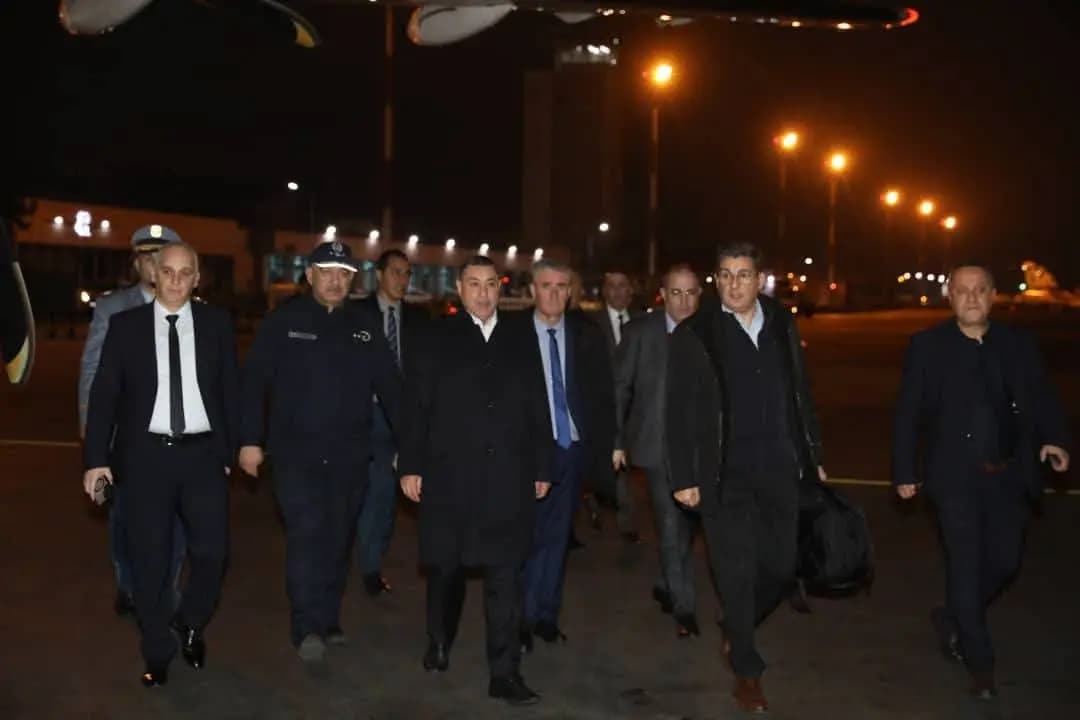 内政部长在卫生部长的陪同下前往贝尼阿巴斯，以督察对交通事故受害者的救治和照料工作