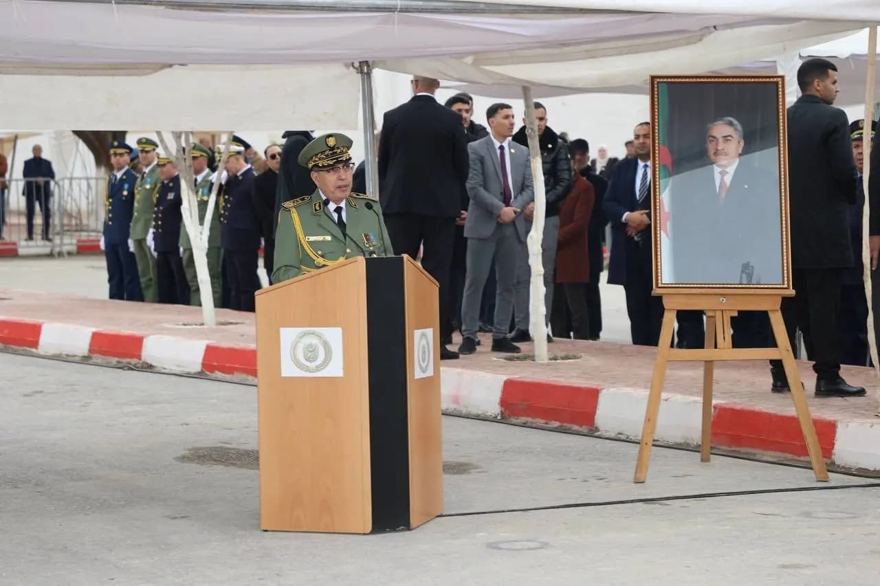 前总统、革命战士利亚明·泽鲁瓦尔遗体安葬于巴特纳布祖拉尼公墓