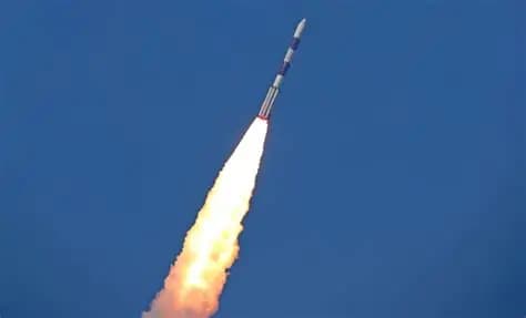 印度成功发射通信卫星