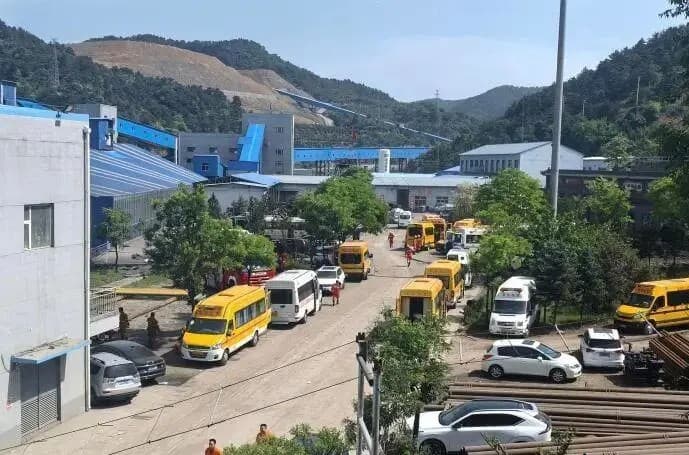 中国瓦斯爆炸事故造成至少90人死亡