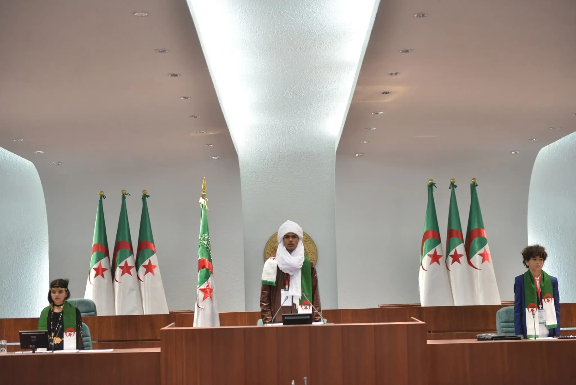 阿尔及利亚首届儿童议会成立