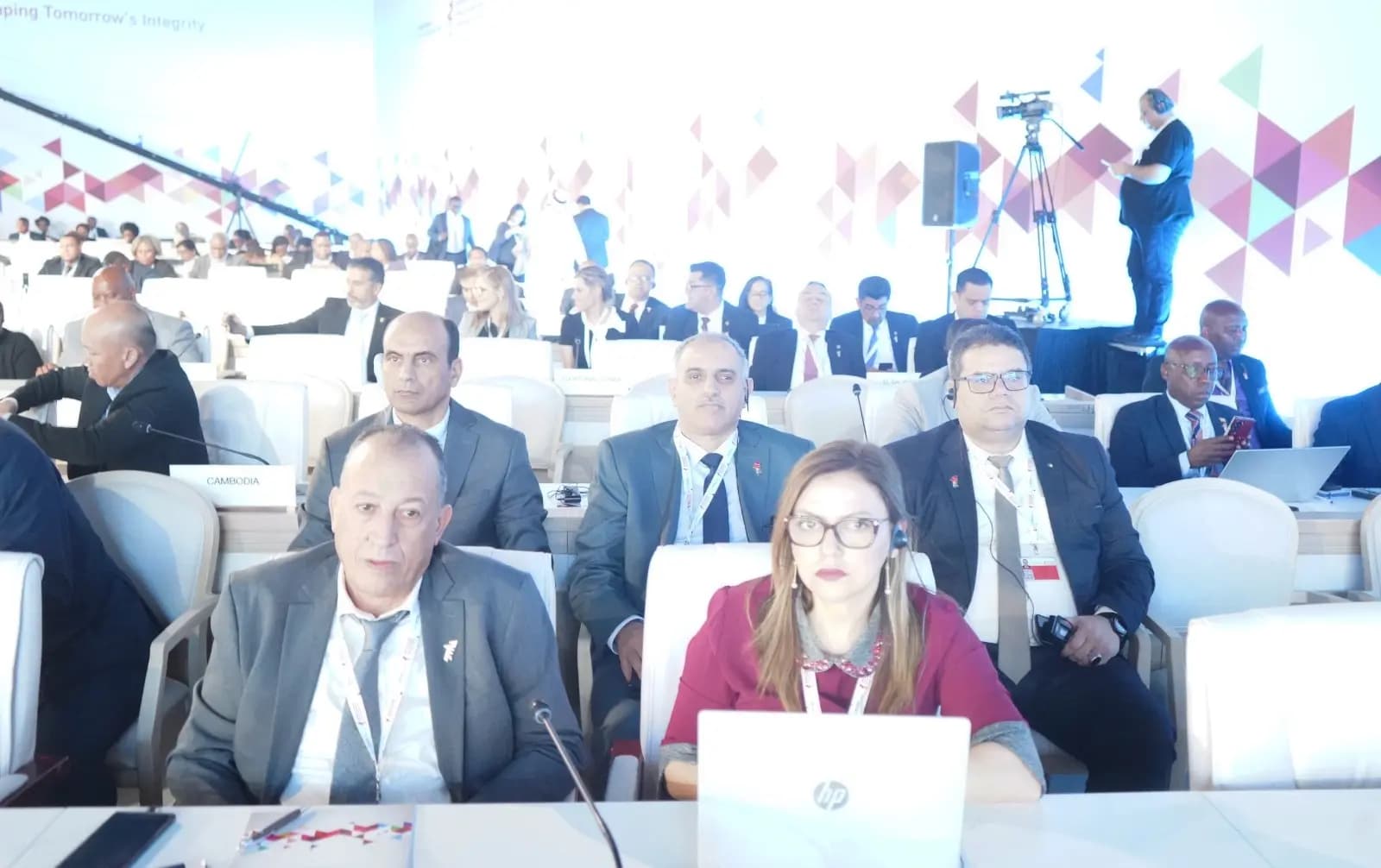 最高透明度与反腐败局结束在多哈参加联合国反腐败公约缔约方大会的活动