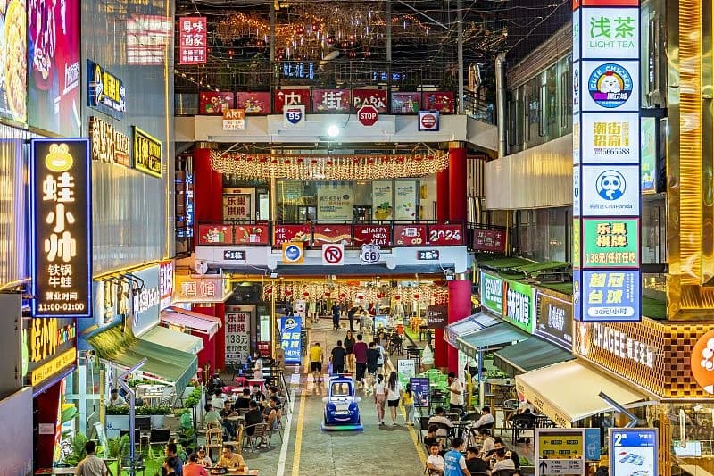 中国：2025年1月至11月服务贸易额突破1万亿美元