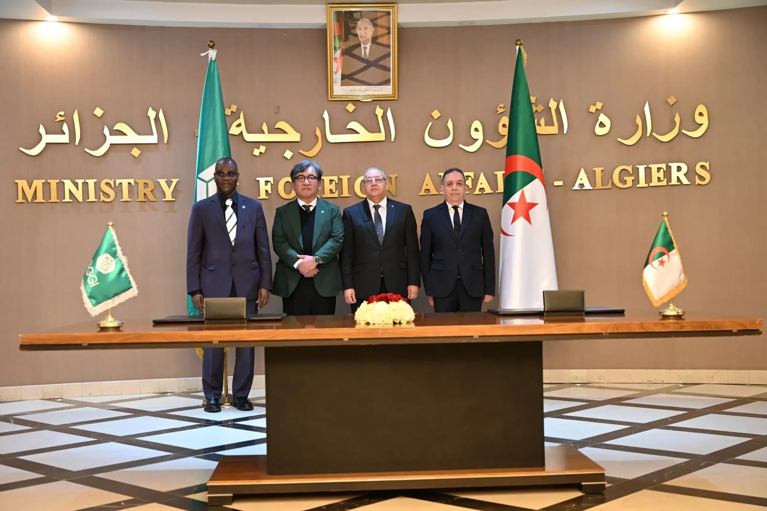 卢纳斯会见了 全球绿色增长研究所执行主任 金尚协