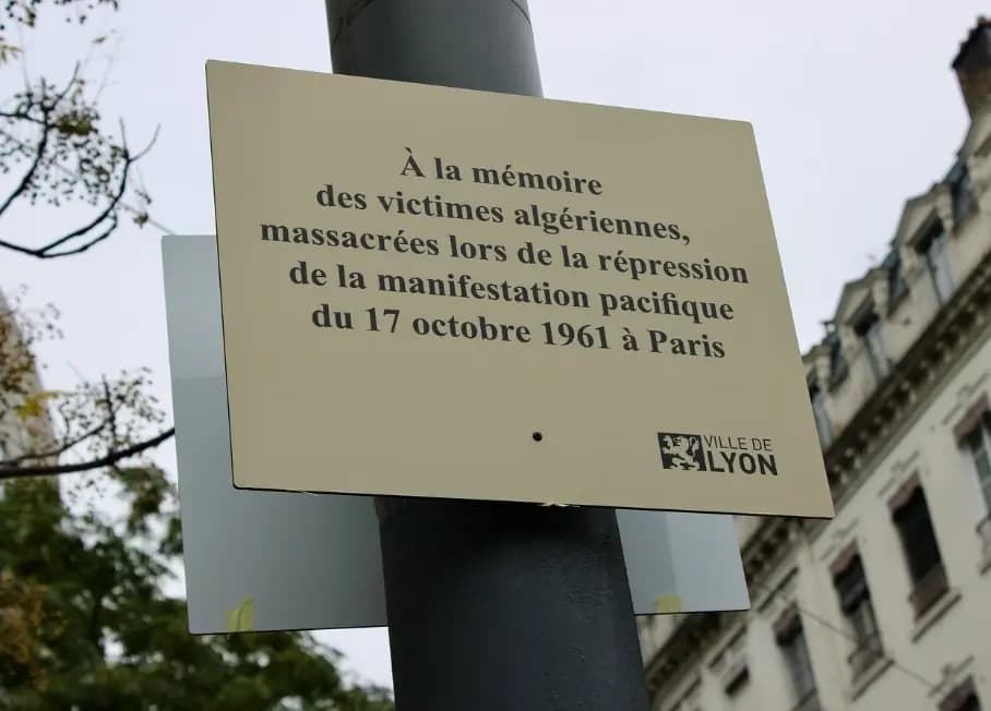 阿尔及利亚独立战争 . 10月17日
