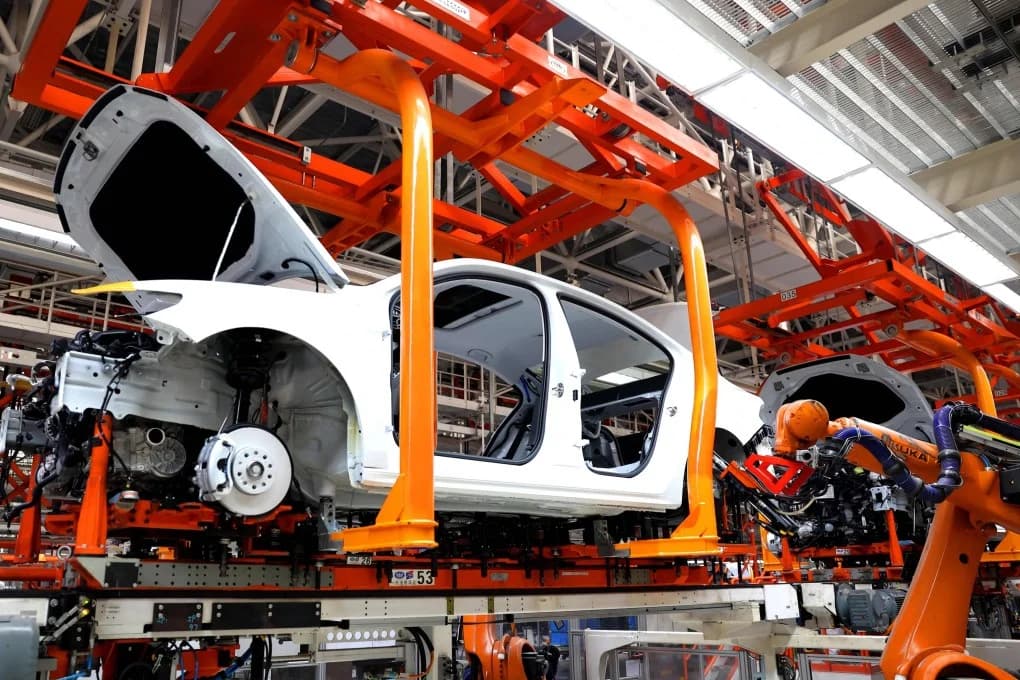 中国：2025年汽车产量同比增长逾10%