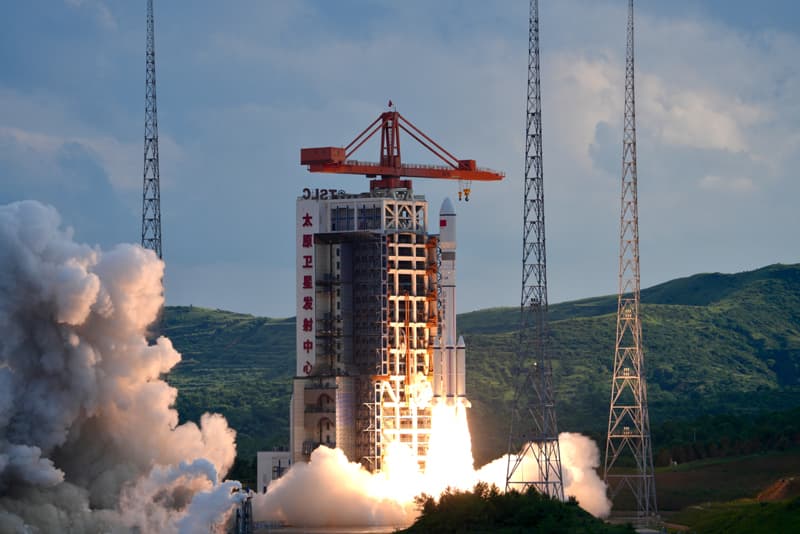 中国：发射新一组互联网卫星