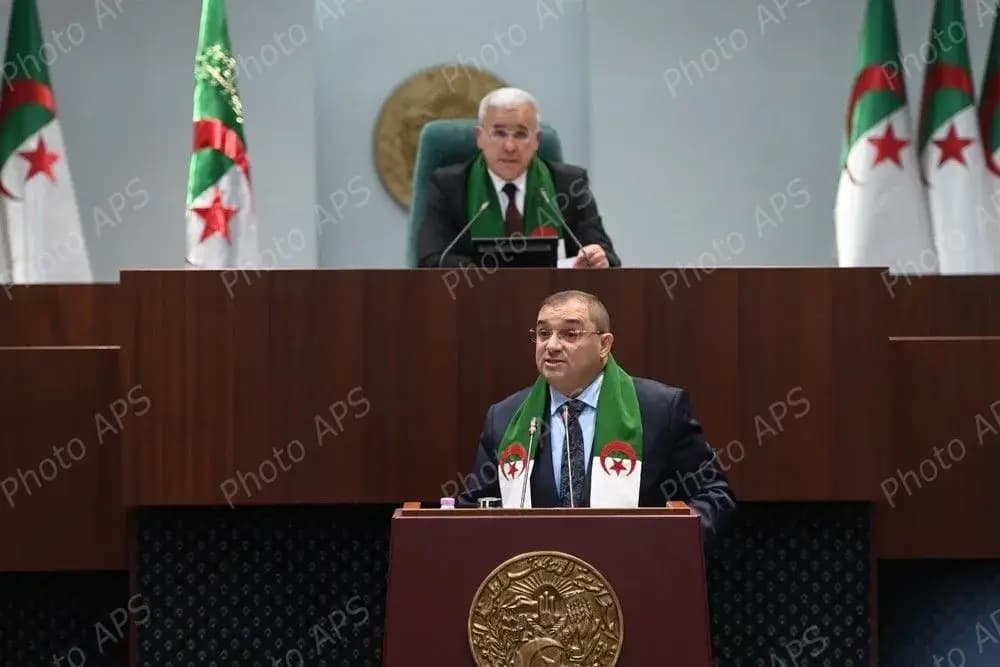 司法基本法草案是推动司法工作发展、建立强有力司法体系的重要工具