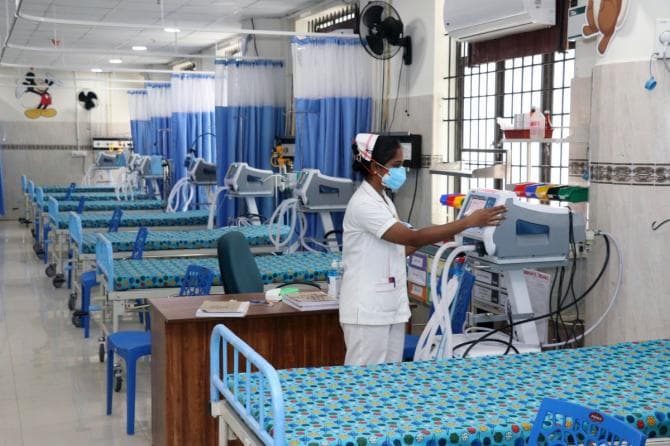 印度：西孟加拉邦出现疑似尼帕病毒病例发布警报