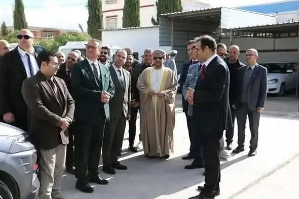 首批医药产品出口至中国和阿曼
