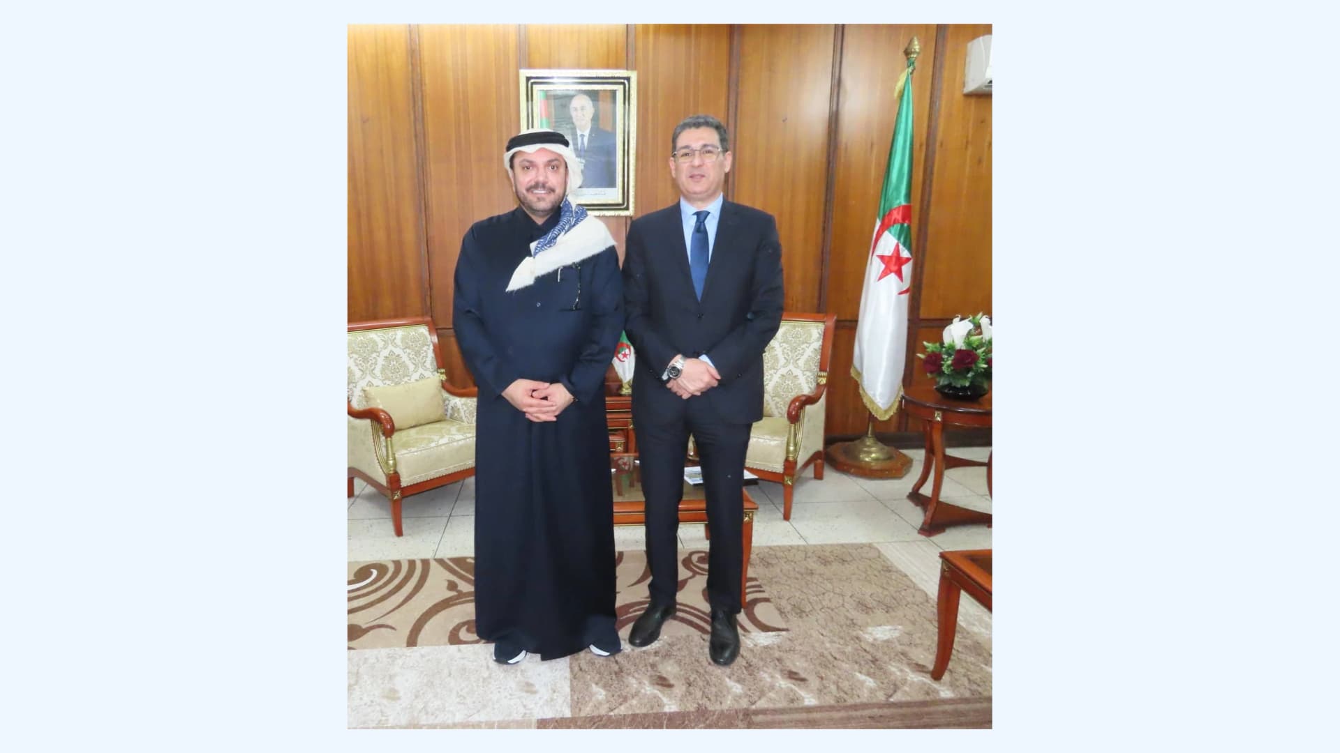 卫生部长会见卡塔尔“Estithmar Holding”公司董事长