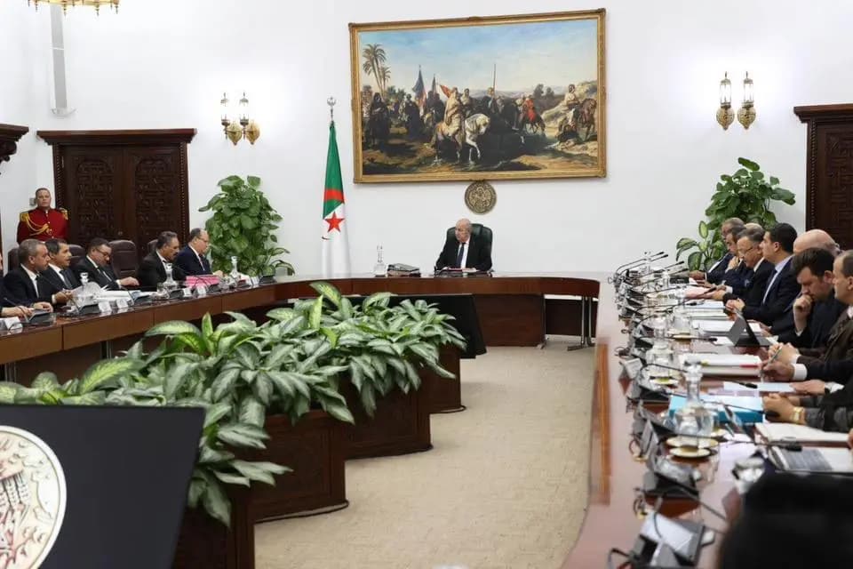 Council of Ministers: President Tebboune orders review of amendments to Law on Elections