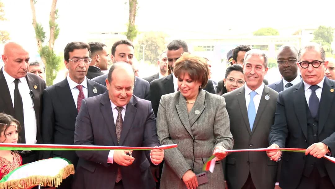 PM opens 28th Algiers International Book Fair
