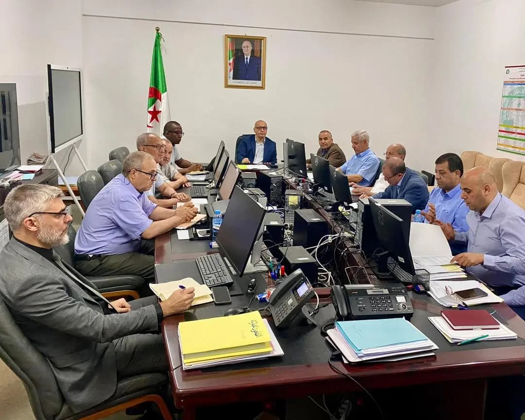 July 2 legislative elections: Khelfane chairs meeting to evaluate candidacy validation process
