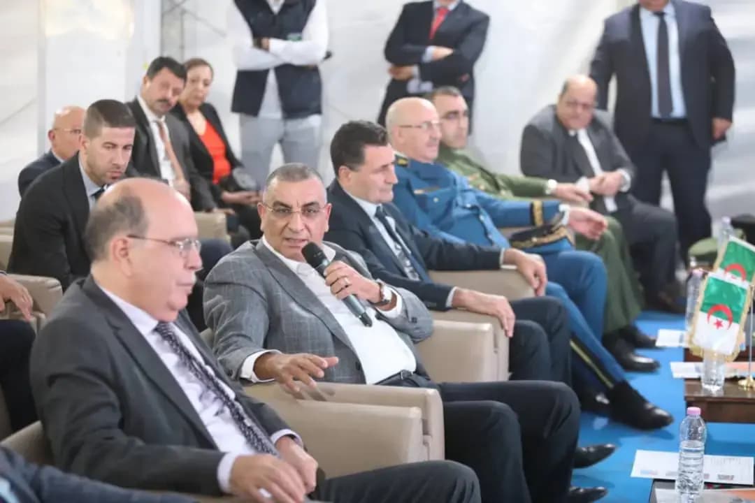 Djellaoui opens facilities, inspects projects in Bejaia
