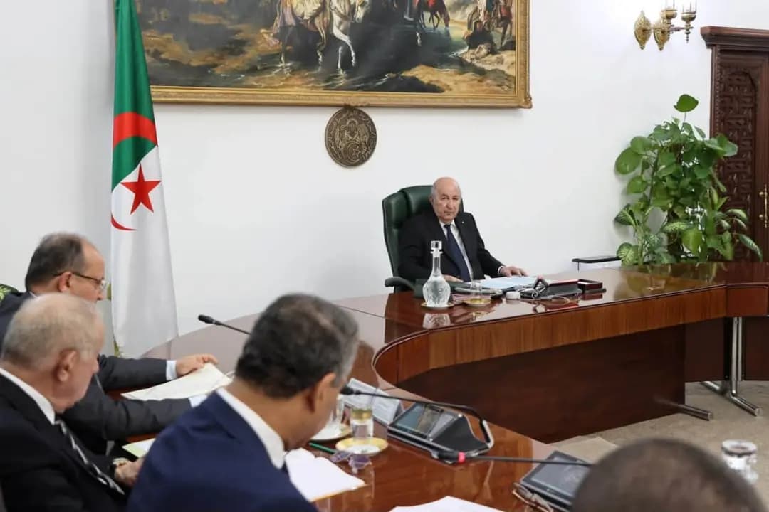 Council of Ministers: Tourism allowance to be temporarily issued via bank card