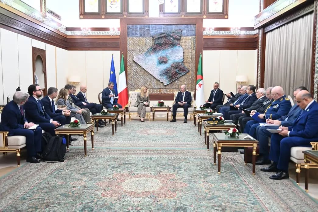 Talks between President Tebboune, Italian PM extended to both countries’ delegations
