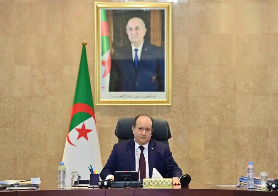 Government meeting reviews health, religious affairs, telecom, anti-drug issues