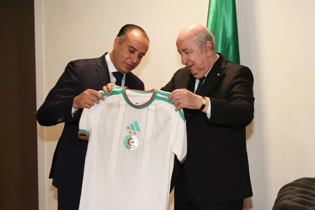 Football (Algeria Cup Final): Minister of Sports, USM Alger and CR Belouizdad officials pay tribute to President of the Republic