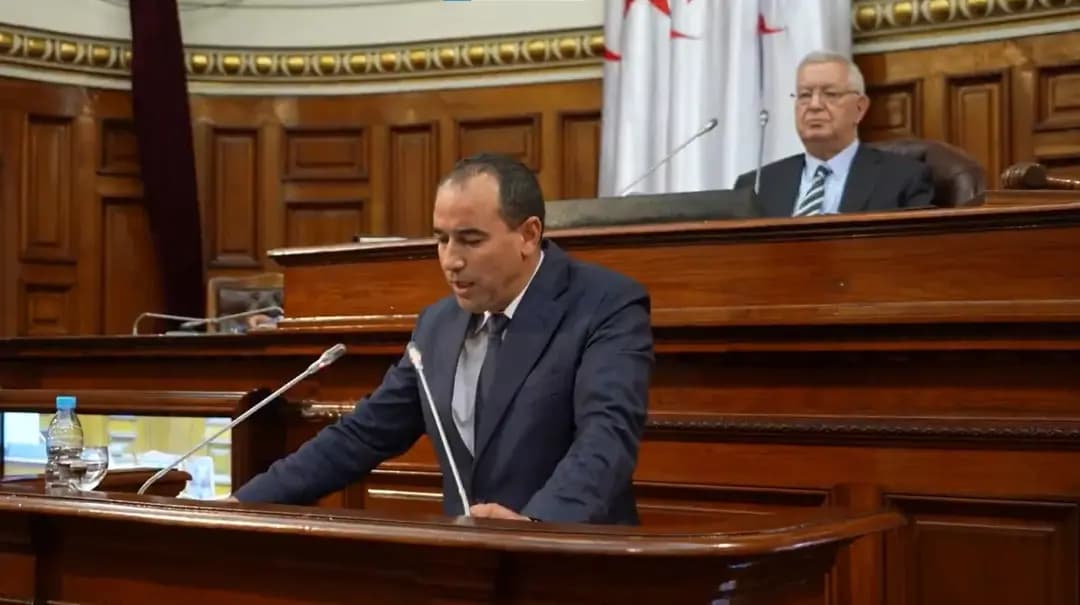 Upper House passes two laws instituting Army military medals