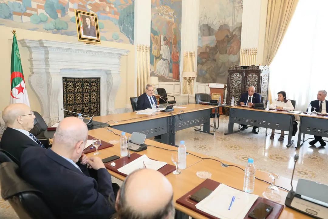 Presidential third parliamentary group holds coordination meeting
