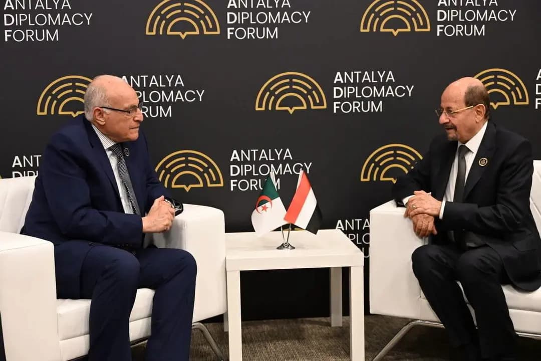 Attaf holds bilateral talks with Yemini Prime Minister