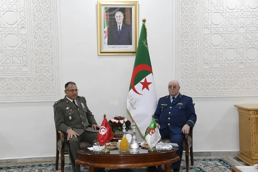 SG of National Defense Ministry receives Chief of Staff of Tunisian Army