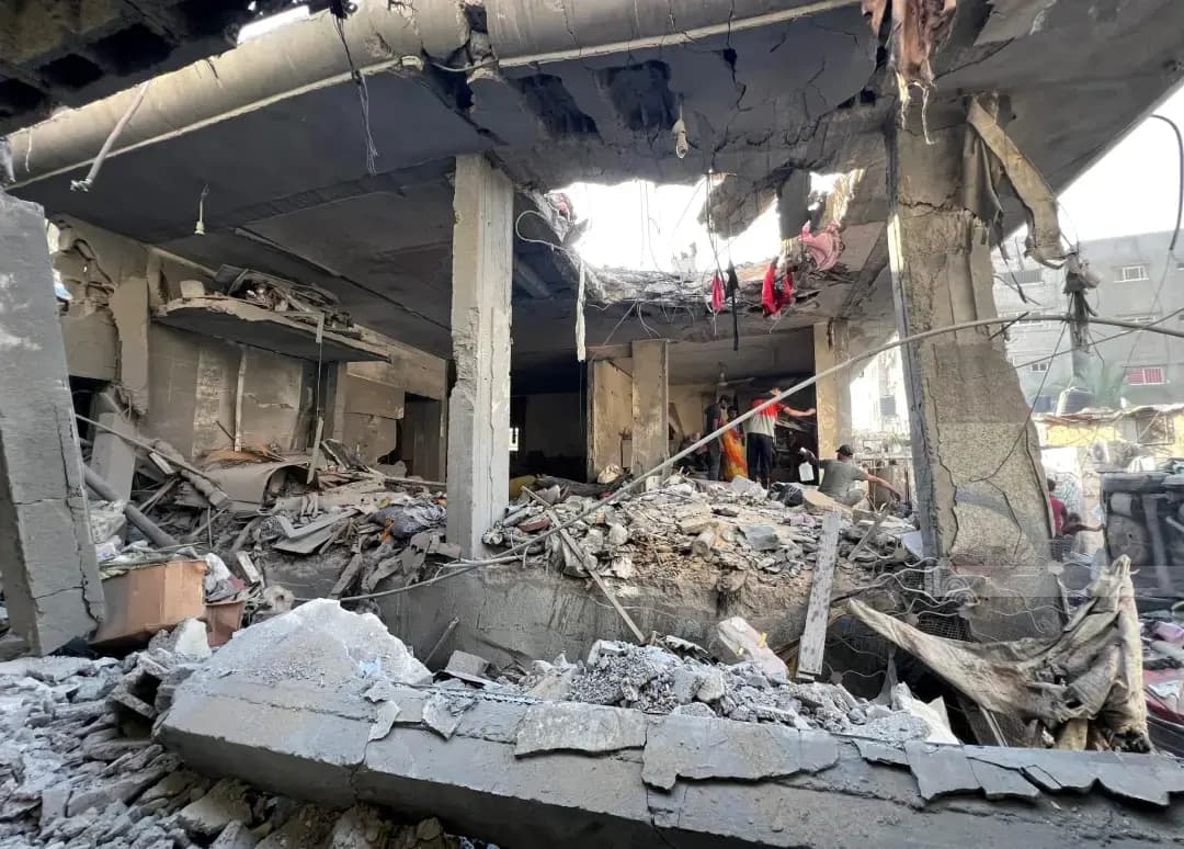 Zionist Aggression: Death toll rises to 72,097 martyrs, 171,796 wounded
